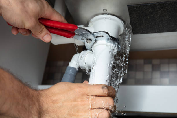 Best Carpet water damage restoration  in Grandview, TX